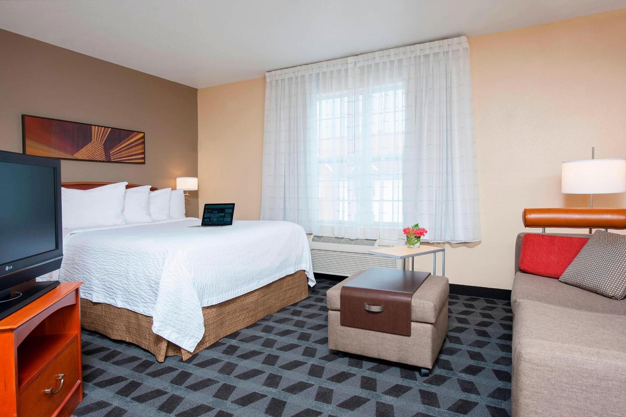 Hotel Towneplace By Marriott - Keystone Indianapolis